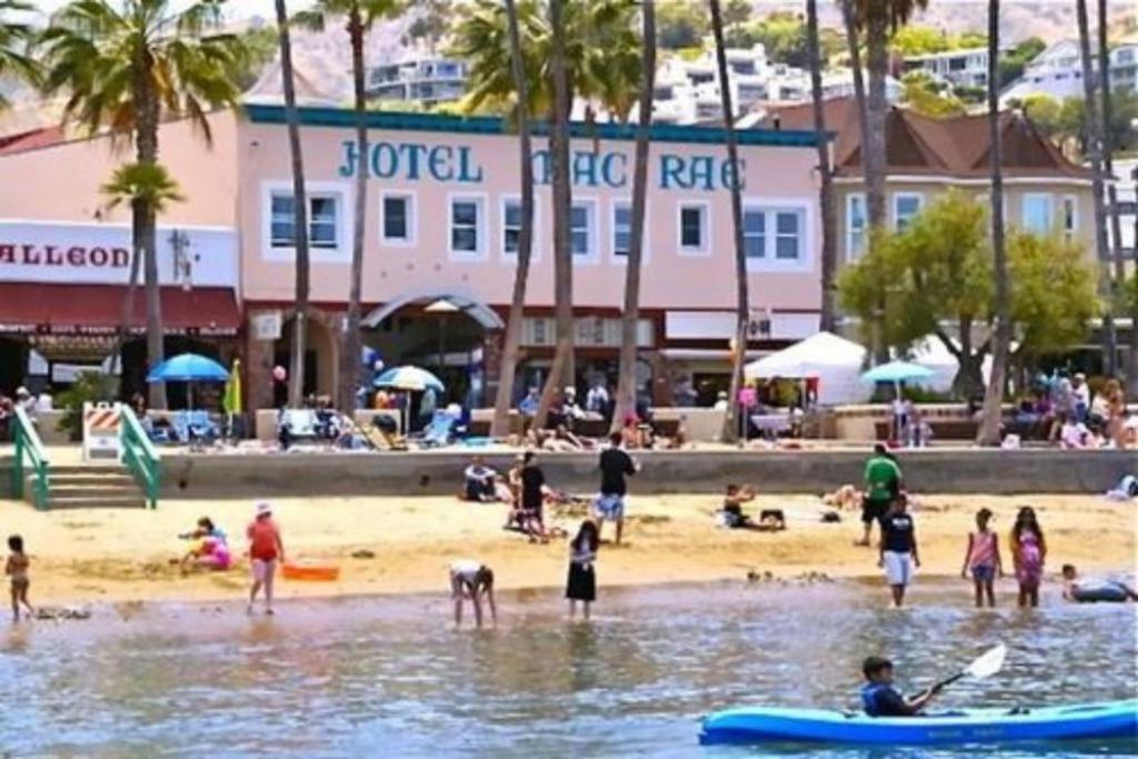 Hotel Mac Rae Avalon Bagian luar foto