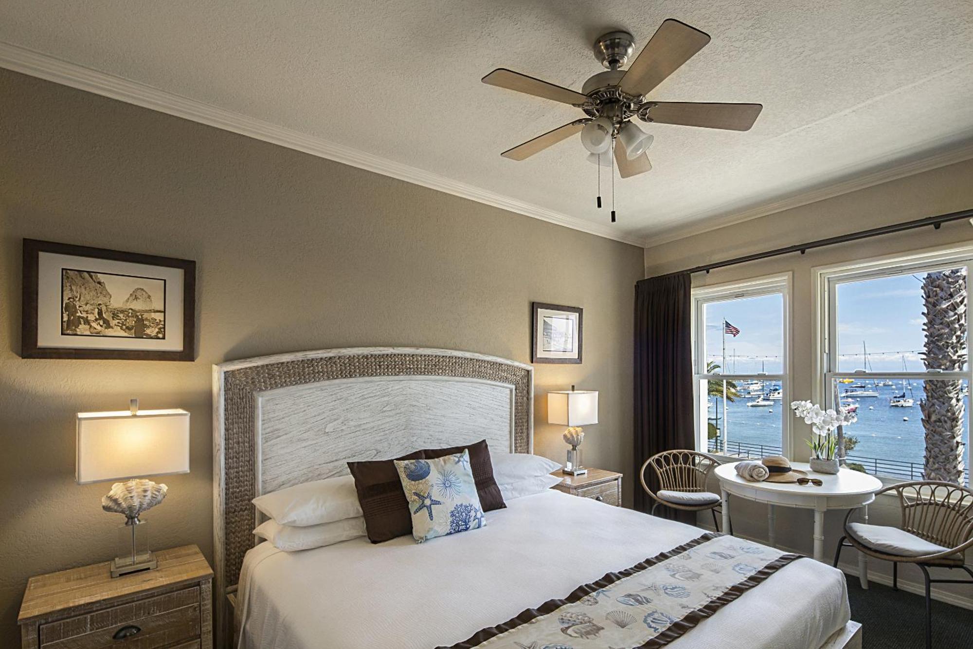 Hotel Mac Rae Avalon Bagian luar foto