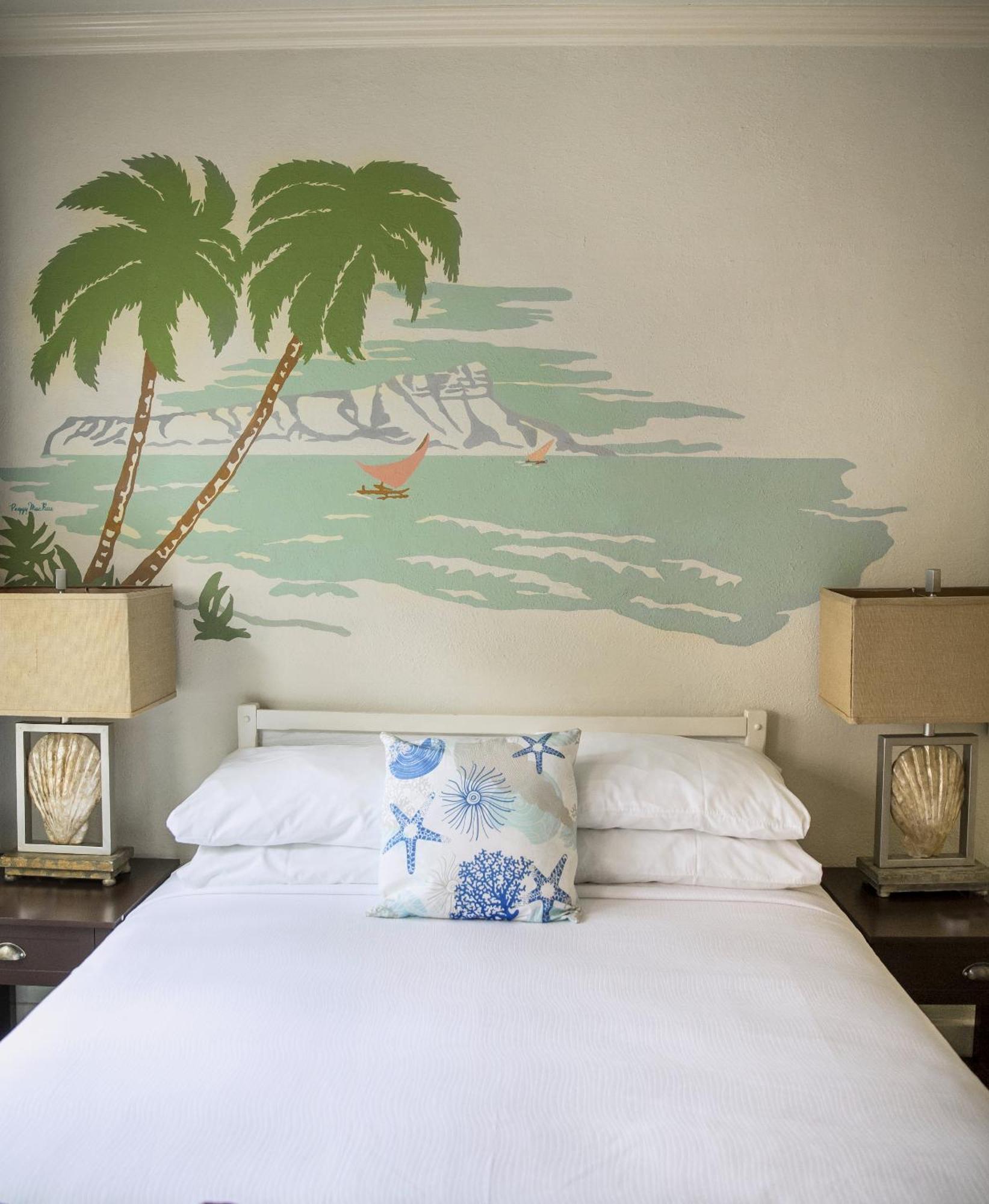 Hotel Mac Rae Avalon Bagian luar foto